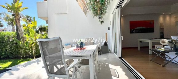 4 bedrooms Villa in Estepona, Spain No. 32338 7