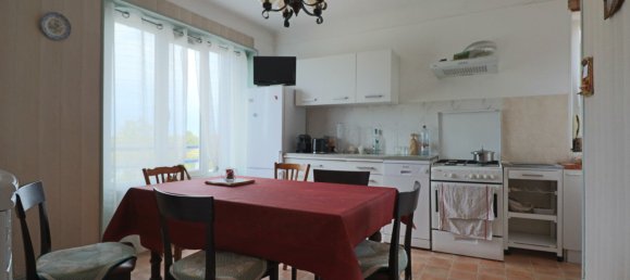 4 bedrooms House in Puy-de-Dome, France No. 324325 2