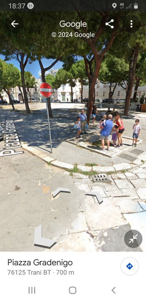  عقار تجاري في Trani, Italy 65متر مربع رقم 72324