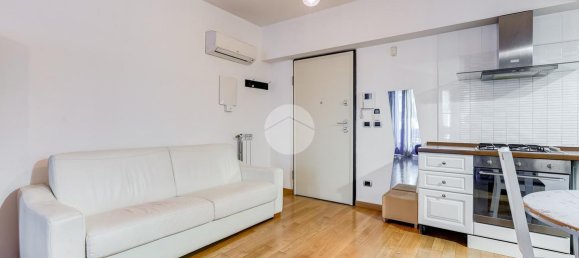 Studio à Rome, Italy No. 234120 10