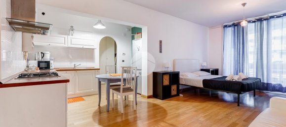 Studio à Rome, Italy No. 234120 7