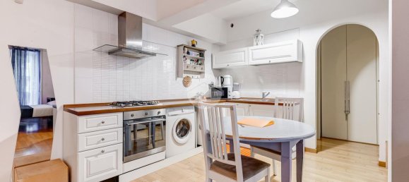 Studio à Rome, Italy No. 234120 8