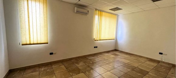 136m² Office in Brindisi, Italy No. 155707 7