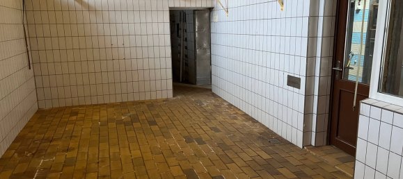 Bâtiment à Anhalt-Bitterfeld, Germany No. 161905 43