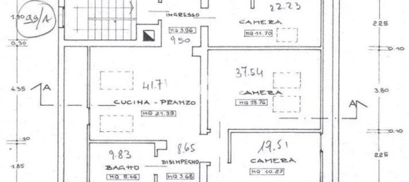 Casa de 12 divisões em Caerano di San Marco, Italy N.º 59017 16