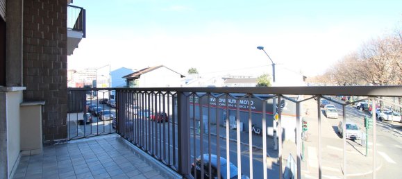 Квартира с 3 комнатами в Турин, Италия № 105395 15