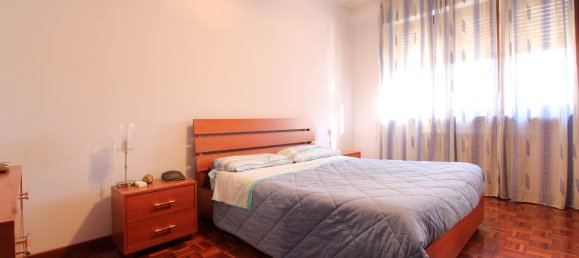 Квартира с 3 комнатами в Турин, Италия № 105395 25