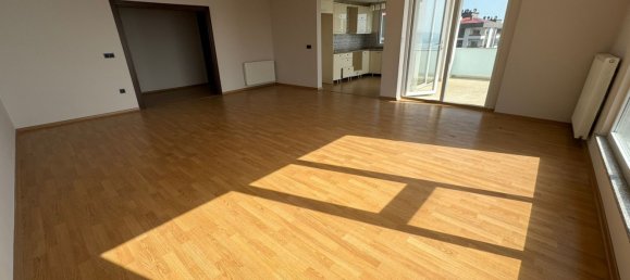 Квартира 4+1 в Трабзон, Турция № 22470 17