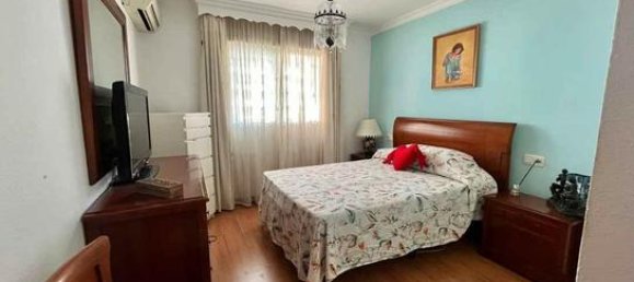 Apartamento de 2 dormitorios en Marbella, Spain No. 186709 3