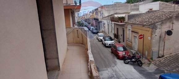 7 rooms House in Canicattini Bagni, Italy No. 284443 19