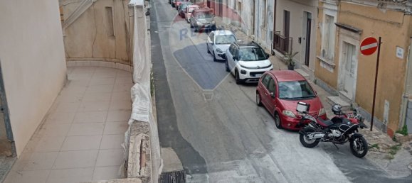 7 rooms House in Canicattini Bagni, Italy No. 284443 25