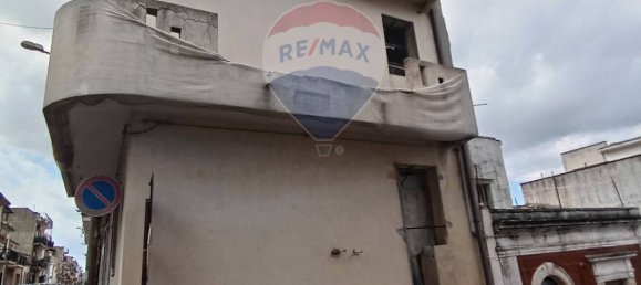 7 rooms House in Canicattini Bagni, Italy No. 284443 6