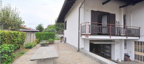 7 rooms Villa in Robecchetto con Induno, Italy No. 140937 22