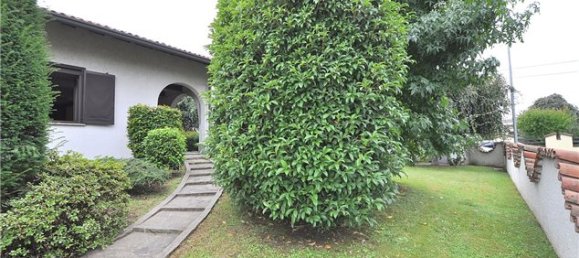7 rooms Villa in Robecchetto con Induno, Italy No. 140937 23