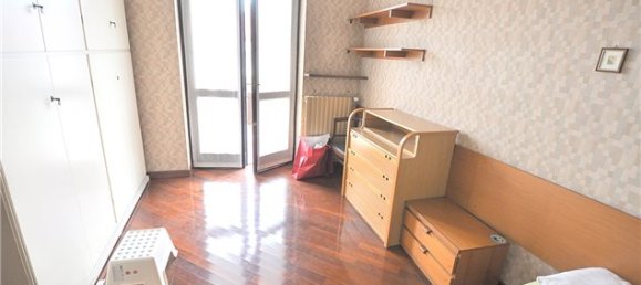 7 rooms Villa in Robecchetto con Induno, Italy No. 140937 20