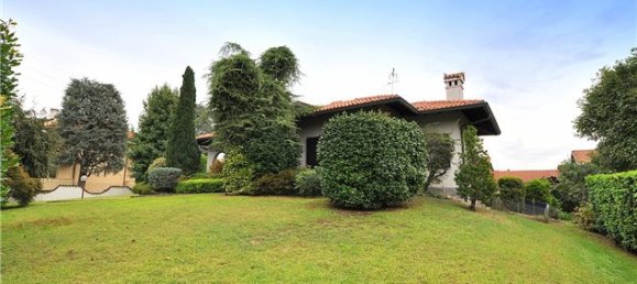 7 rooms Villa in Robecchetto con Induno, Italy No. 140937 28