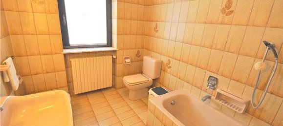 7 rooms Villa in Robecchetto con Induno, Italy No. 140937 32