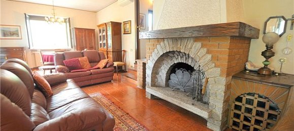 7 rooms Villa in Robecchetto con Induno, Italy No. 140937 7