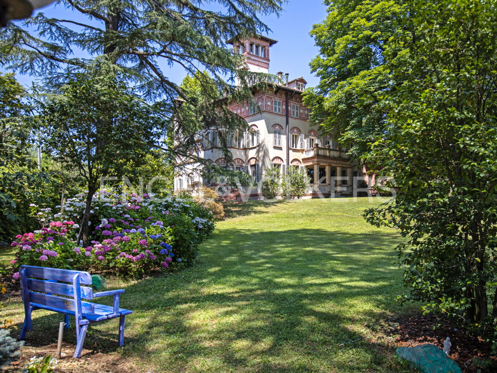 4 bedrooms Villa in Ovada, Italy No. 68592