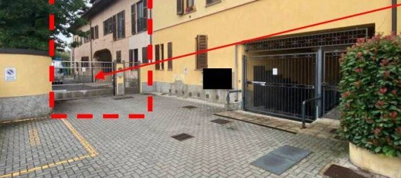 Estudio en Abbiategrasso, Italy No. 223073 4