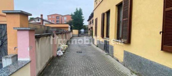 Estudio en Abbiategrasso, Italy No. 223073 3