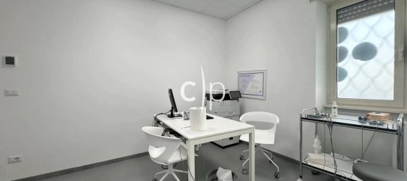 5-Zimmer Gewerbliche Immobilie in Rome, Italy, Nr. 352287 17