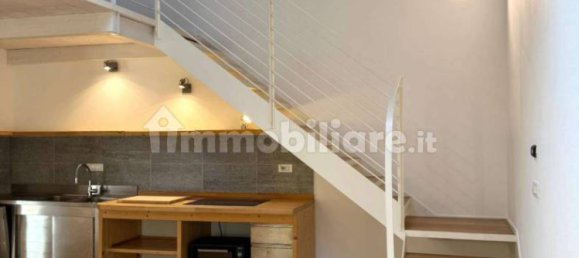 Квартира с 1 спальней в Турин, Италия № 296372 4