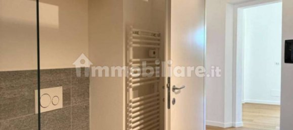 Квартира с 1 спальней в Турин, Италия № 296372 13