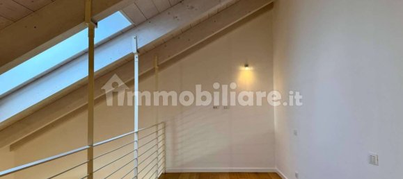 Квартира с 1 спальней в Турин, Италия № 296372 5