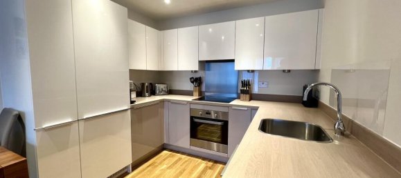 2 bedrooms Apartment in Slough, United Kingdom No. 10882 3