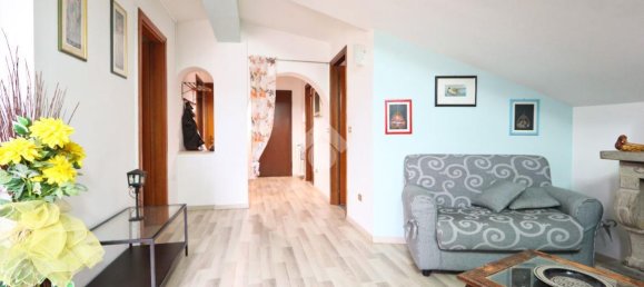 Apartamento de 4 divisões em L'Aquila, Italy N.º 15063 8