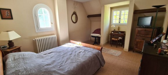 4 Schlafzimmer Haus in Les Essarts-le-Roi, France, Nr. 331610 13
