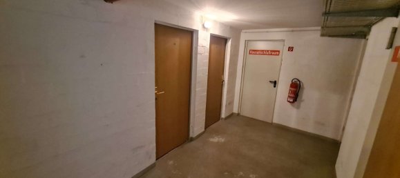 2 bedrooms Apartment in Salzlandkreis, Germany No. 28391 3