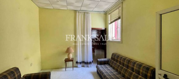 2 chambres Appartement à Bormla, Malta No. 2481 2