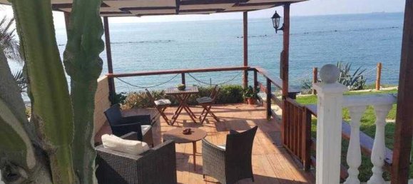 4 bedrooms House in Zygi, Cyprus No. 10703 5