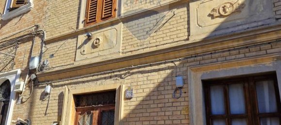 6 rooms House in Castelfidardo, Italy No. 4575 3