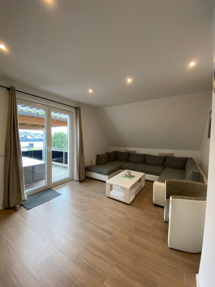 Таунхаус с 9 комнатами в Косфельд, Германия № 301688