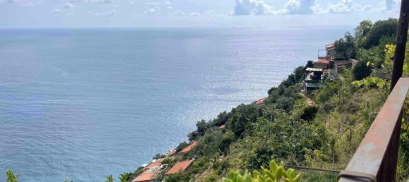 Дом с 2 комнатами в Специя, Италия № 106531 7