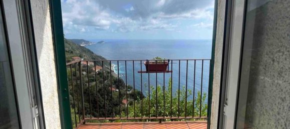 Дом с 2 комнатами в Специя, Италия № 106531 10