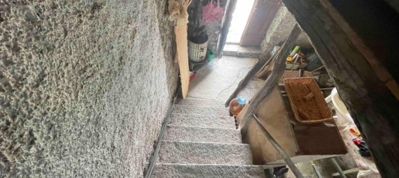 Дом с 2 комнатами в Специя, Италия № 106531 23