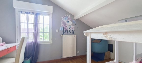 Casa de 4 dormitorios en Chennevieres-sur-Marne, France No. 174939 8