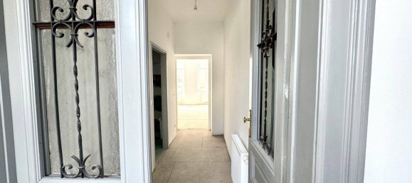 Studio in Meidling, Austria No. 203795 4