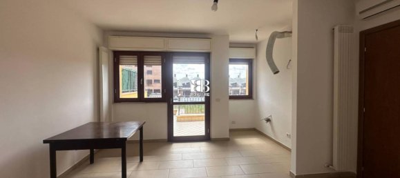 2 Schlafzimmer Wohnung in Rome, Italy, Nr. 129814 6