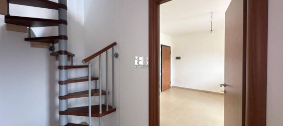 2 Schlafzimmer Wohnung in Rome, Italy, Nr. 129814 11