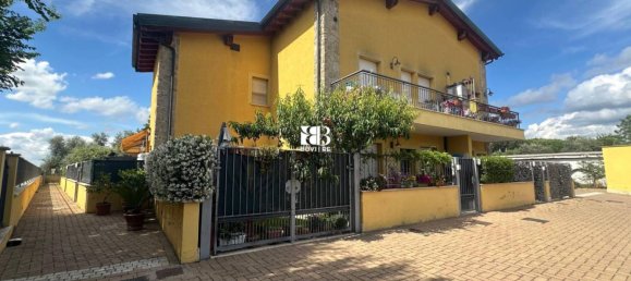 2 Schlafzimmer Wohnung in Rome, Italy, Nr. 129814 3