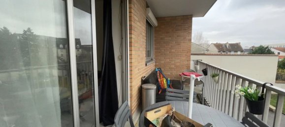 2 bedrooms Apartment in Reims, France No. 44149 6