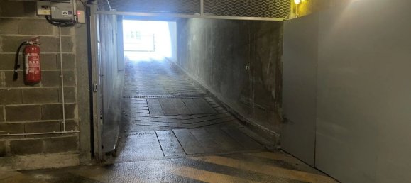 2 bedrooms Apartment in Reims, France No. 44149 8