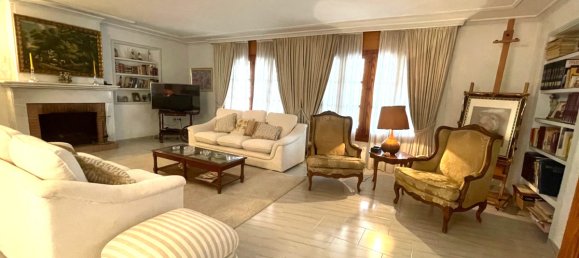 4 bedrooms Villa in Churriana, Spain No. 60643 9