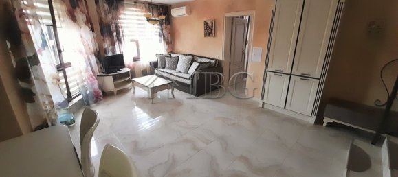 5 chambres Appartement à Sveti Vlas, Bulgaria No. 1123 6