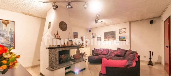 3 bedrooms House in Lainate, Italy No. 354504 18